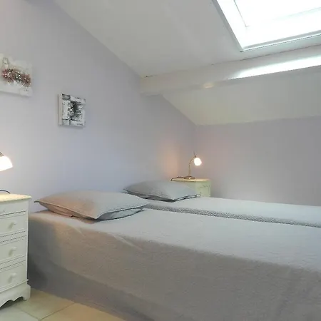 Apartment Le Lavandou, 3 Pieces, 6 Personnes - Fr-1-251-687 Le Lavandou